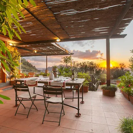La Casa Di Pietra ヴィラ Termini