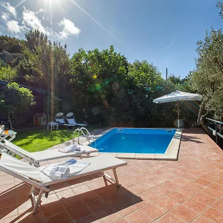 La Casa Di Pietra Termini