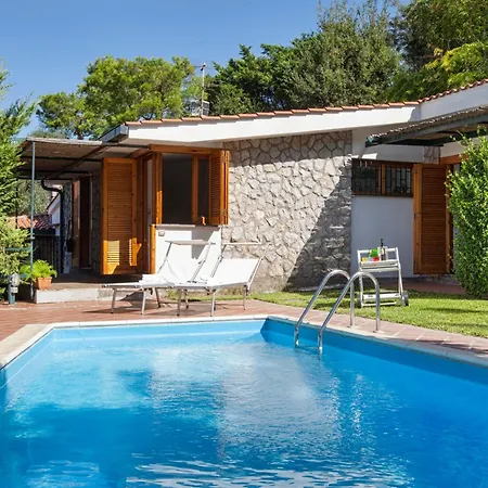 Βίλα La Casa Di Pietra *