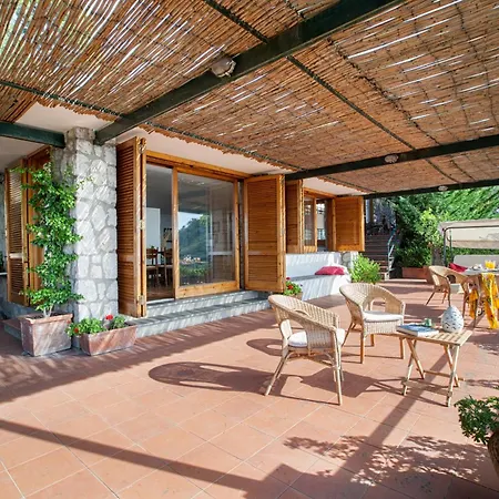 Βίλα La Casa Di Pietra Termini