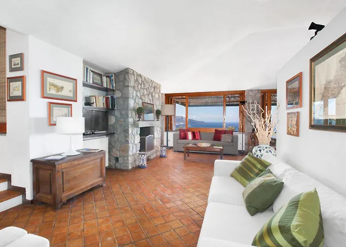 ヴィラ La Casa Di Pietra