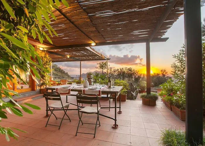 La Casa Di Pietra ヴィラ Termini
