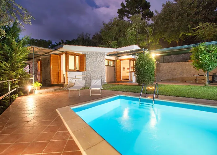 ヴィラ La Casa Di Pietra